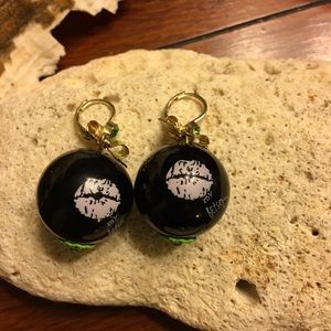 Betsey Johnson Black Pearl Earrings With a Kiss