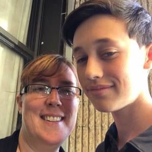 Meet your Posher, Kelly munroe