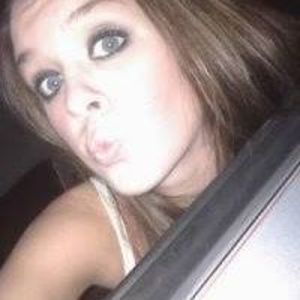 Meet your Posher, Taryn