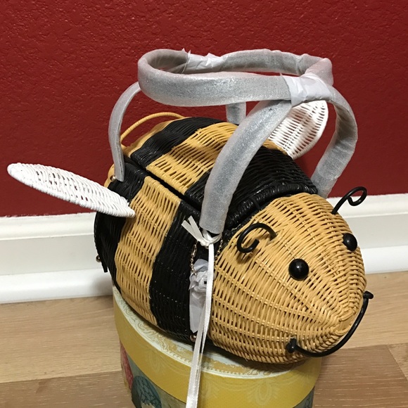 kate spade Handbags - Kate Spade Down the Rabbit Hole Wicker Bee
