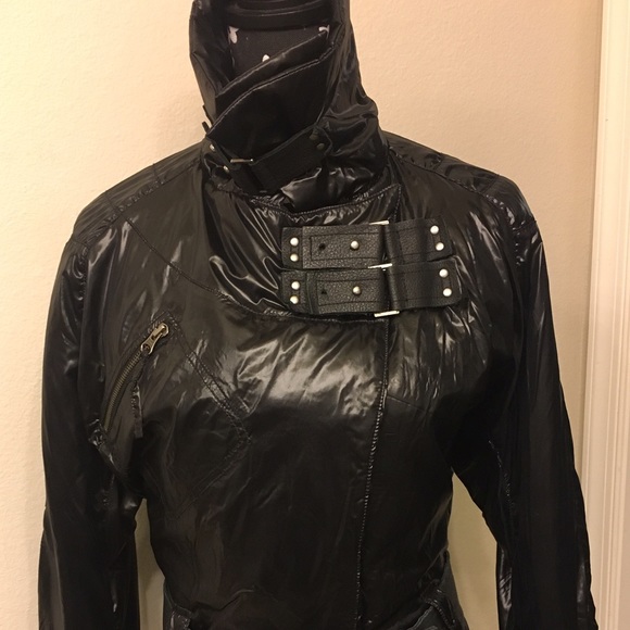 Sisley black stylish jacket!