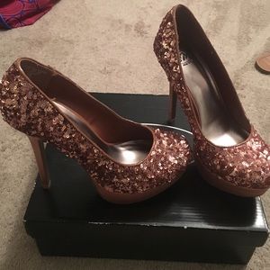Sequence heels