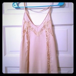 Pretty tank with lace detail