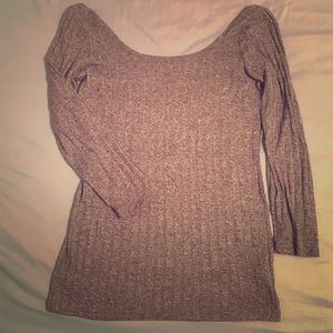 H.I.P by Buckle scoop neck top