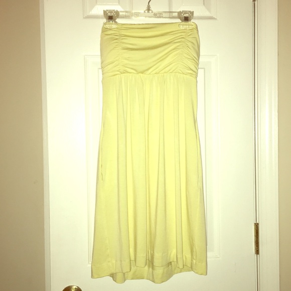 SALE! Soma mini yellow strapless dress! NWT!