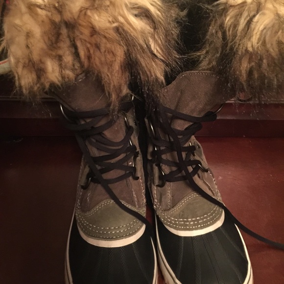 Sorel water proof boots