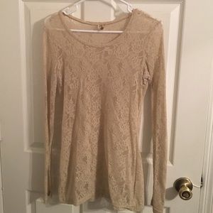 Buckle- Long sleeve lace top
