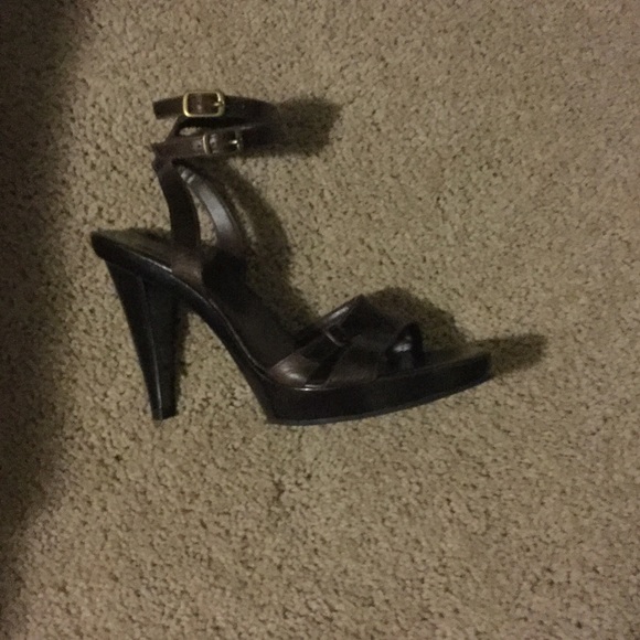 SALE Bebe platform heels