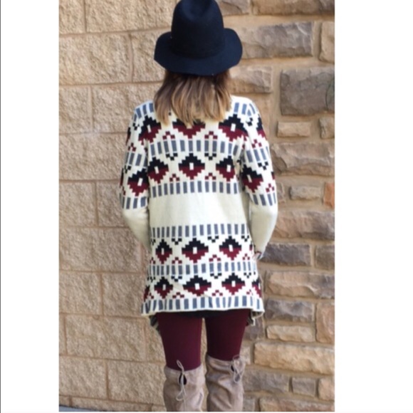 Asymmetrical Long Open Cardigan - Picture 2 of 3