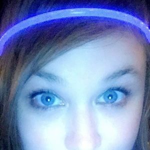 Meet your Posher, Shawna