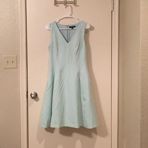 NWOT mint Banana Republic dress.