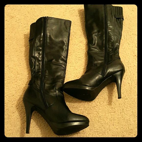 Kelly&Katie leather boots