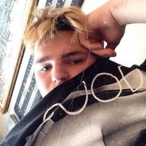 Meet your Posher, Mason