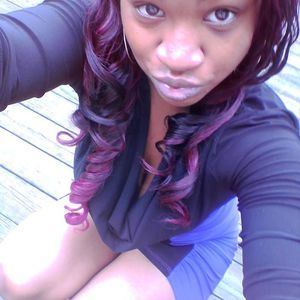 Meet your Posher, Latoya