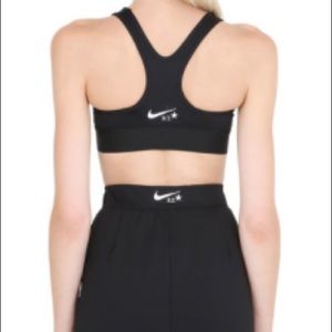 NikeLab x Riccardo Tisci Sports-bra