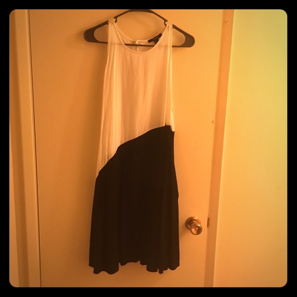Above the knee dress,Super cute dressed up or down