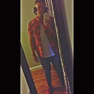 Meet your Posher, Ausberto