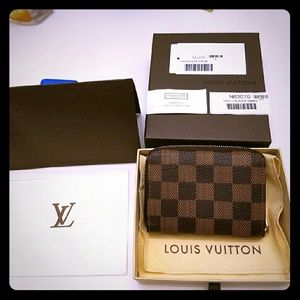 Louis vuitton zippy wallet