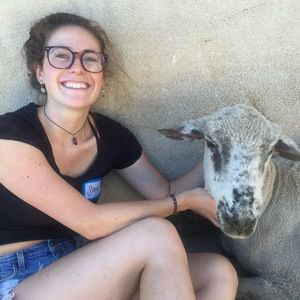 Meet your Posher, Sara
