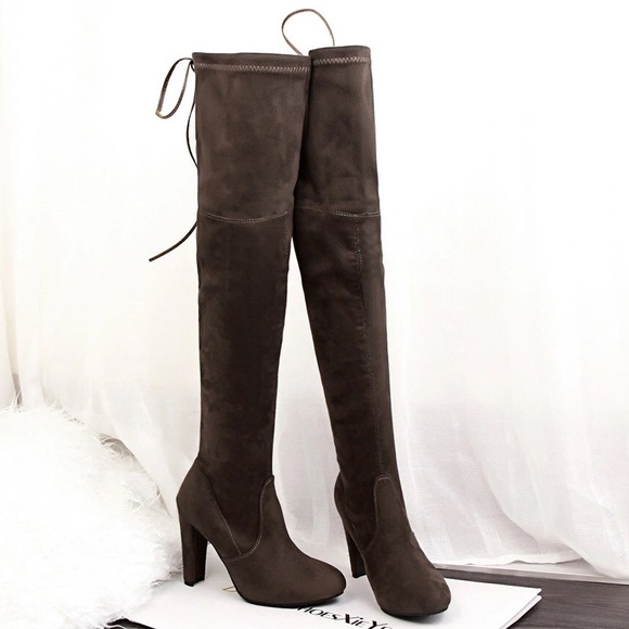 Shoes - Brown boots