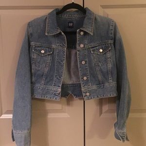 GAP cropped denim jacket