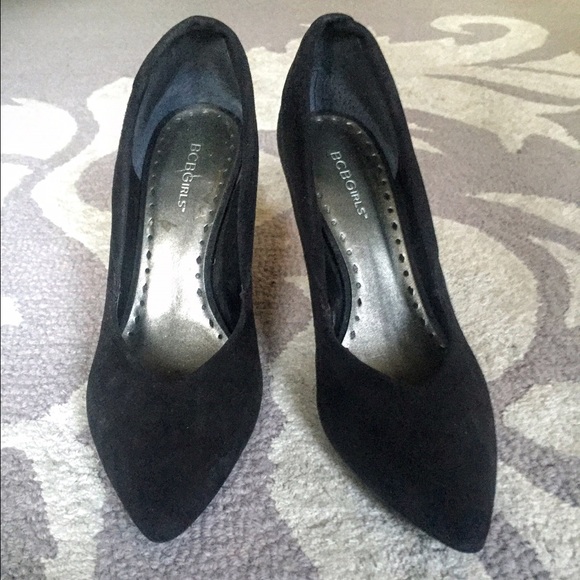 BCBGirls Black suede pumps 9.5 size