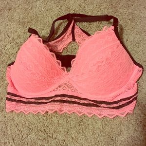 VS pink bralette
