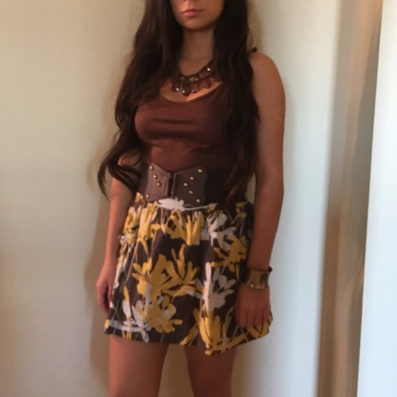 Flowered skirt