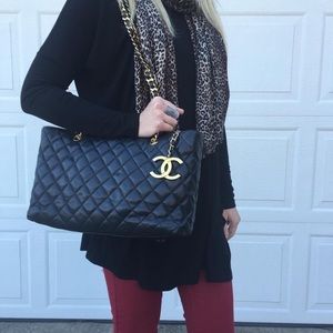 Chanel authentic comes with certificate