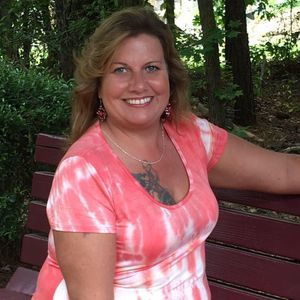 Meet your Posher, Becky