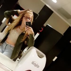 Meet your Posher, Katrina