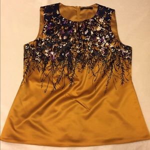 Tahari sleeveless blouse