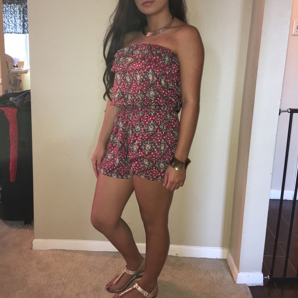 Short jumpsuit