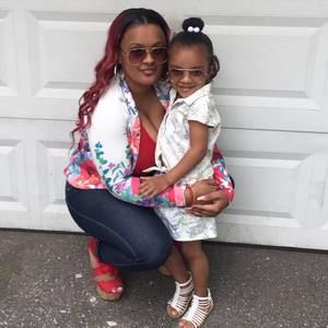 Meet your Posher, Arielle