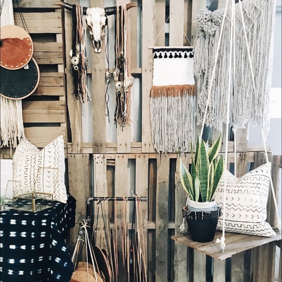 Hello - Picture 3 of 3