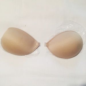 Stick on strapless bra