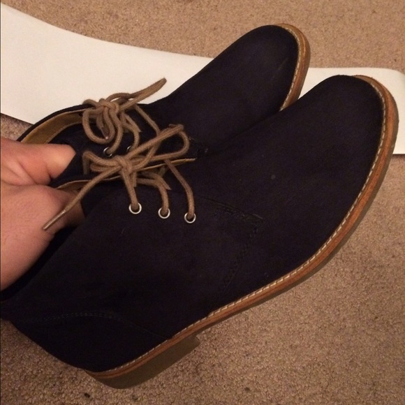 HnM boots size 9 it fits a 10