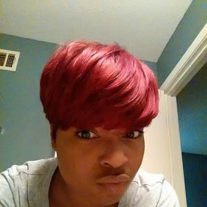 Meet your Posher, Deana