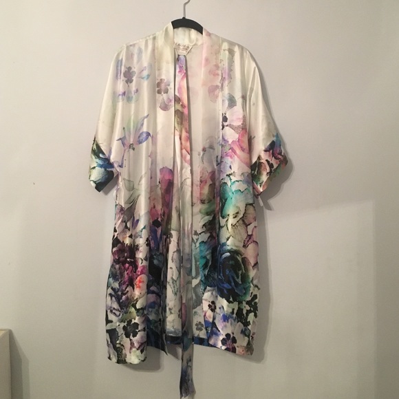 Christine kimono robe