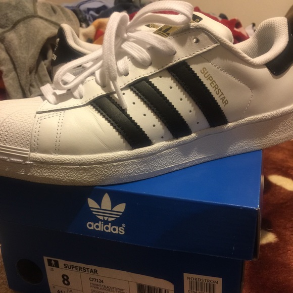 Adidas Superstar
