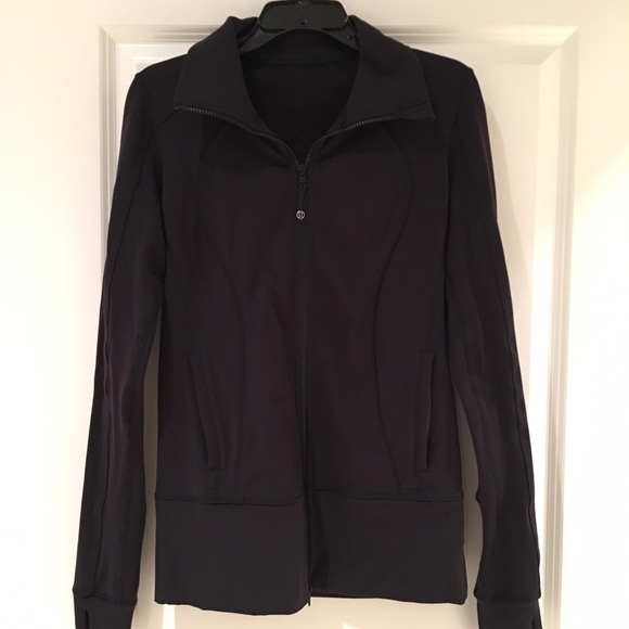 Lululemon Stride black jacket, size 6