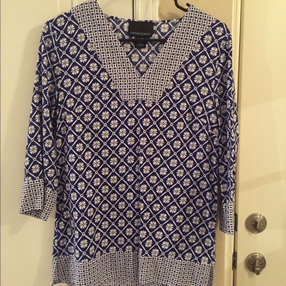 Cute patterned top