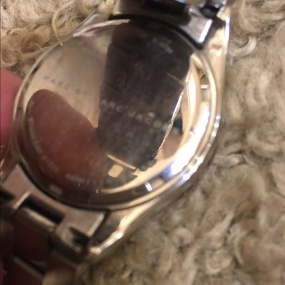 Authentic Marc Jacob's Watch- Needs New Battery - Picture 3 of 4
