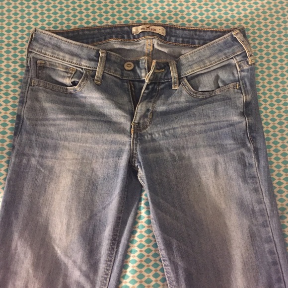 Hollister light jeans