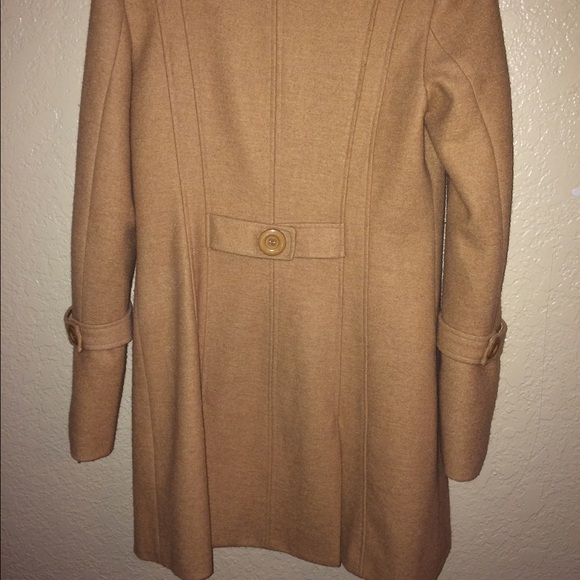 A tan heavyweight p-coat - Picture 3 of 4