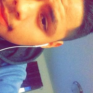 Meet your Posher, Ismael