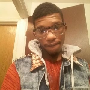 Meet your Posher, Bradley