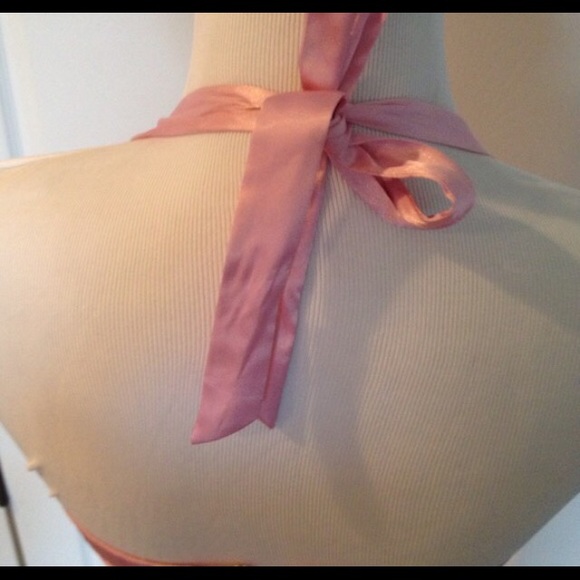Express Pink satin halter Gown - Picture 3 of 3