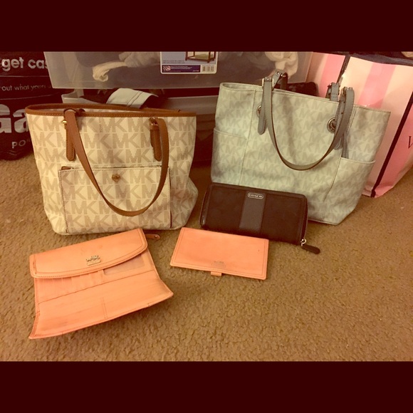 Coach/Michael Kors