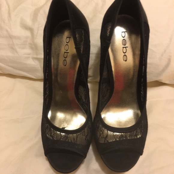 BEBE high heels black laces